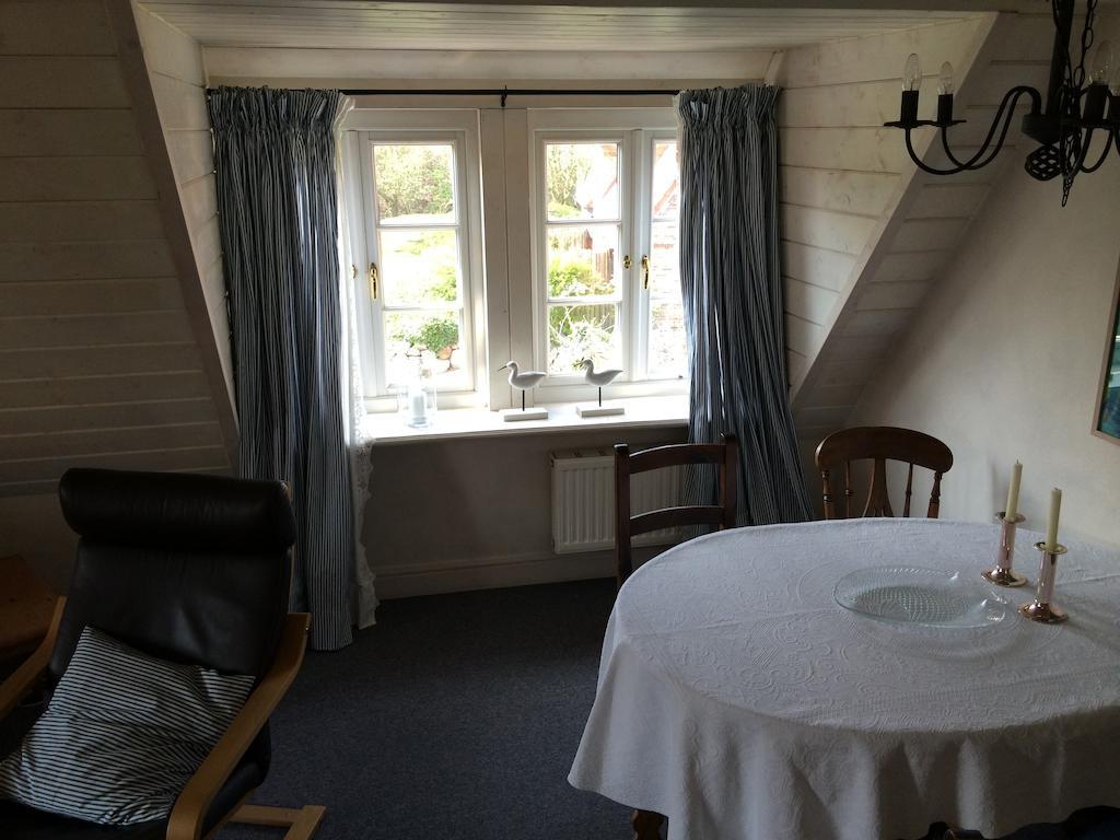 Ferienhaeuser Im Sylter Gartenweg Ruang foto