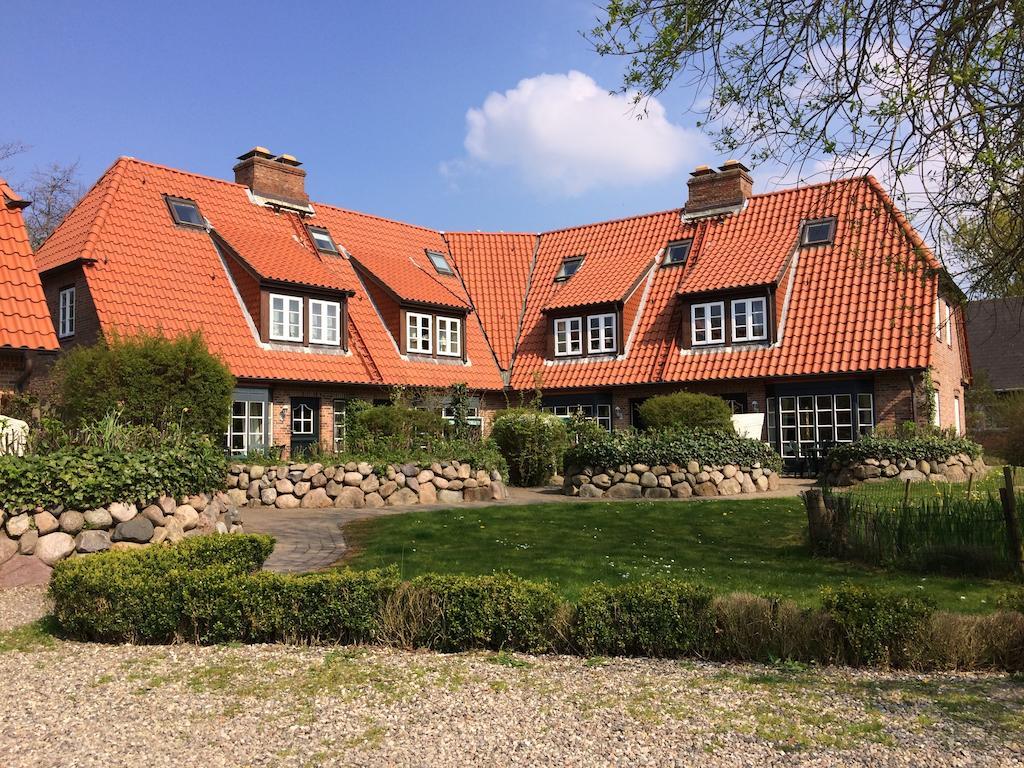 Ferienhaeuser Im Sylter Gartenweg Bagian luar foto